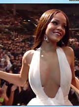 Celebrity Babes: Rihanna