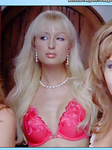 Celebrity Pussy: Paris Hilton